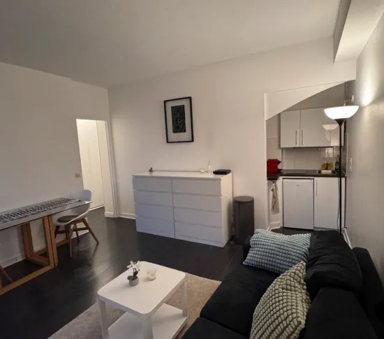 Location Neuilly-sur-Seine Appartement 69694c9c83802