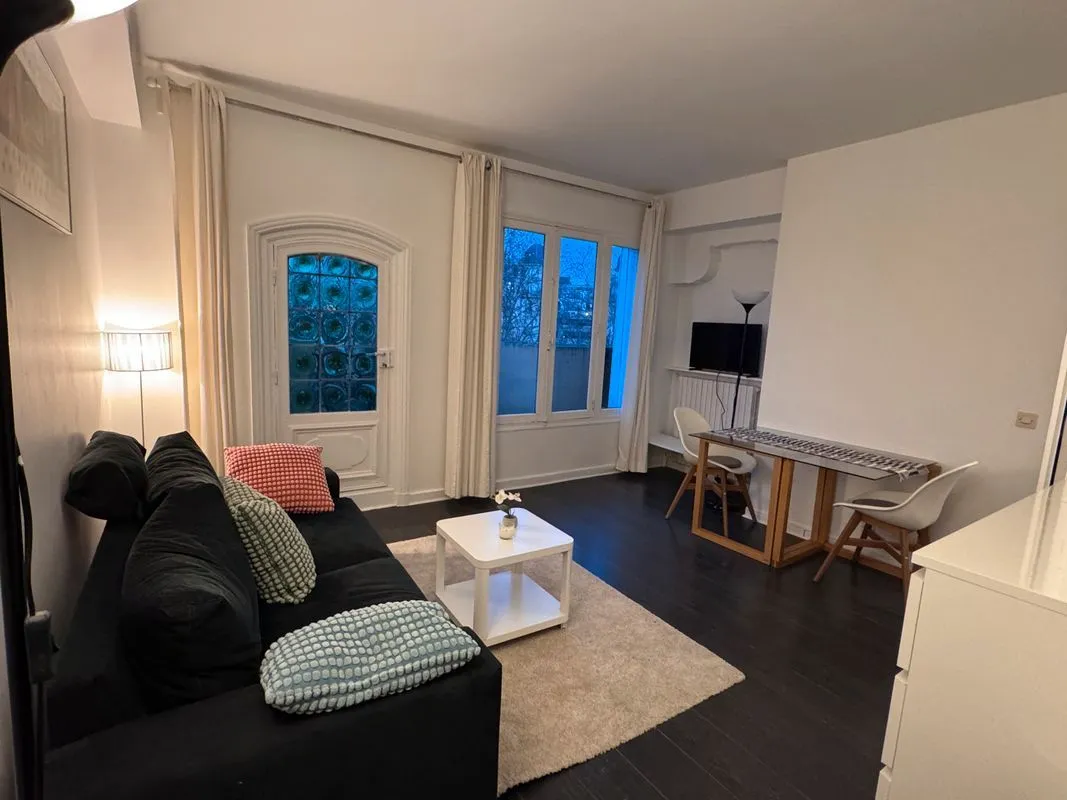 Location Neuilly-sur-Seine Appartement 69694c9c83801