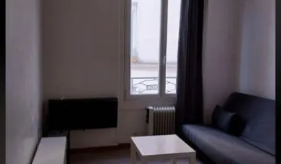 miniatureLocation Paris Appartement 6969edbad5452