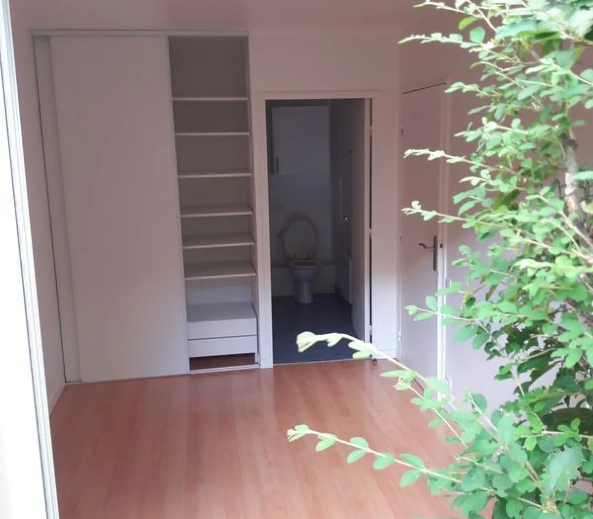 Location Courbevoie Appartement 6969f4c024c2