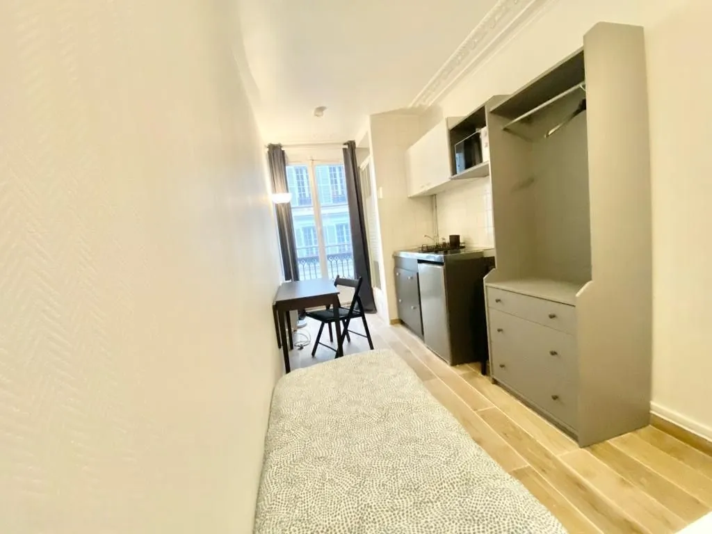 Location Paris Appartement 6969f5e88ef12