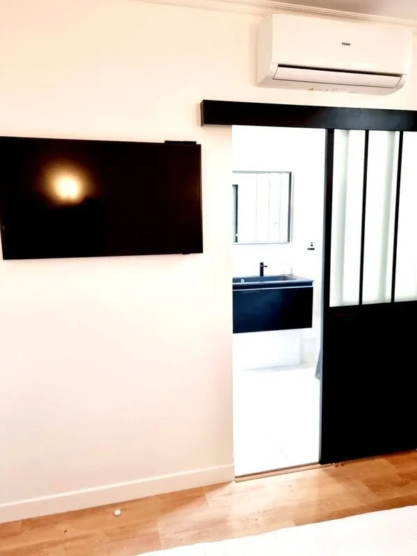 Location Suresnes Appartement 6969f602c72d4