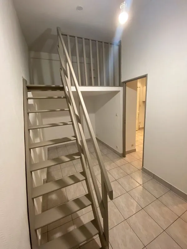 Location Lyon Appartement 6969f7f686492