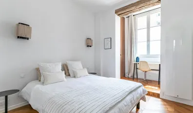 miniatureLocation Paris Appartement 696b6bc907f32