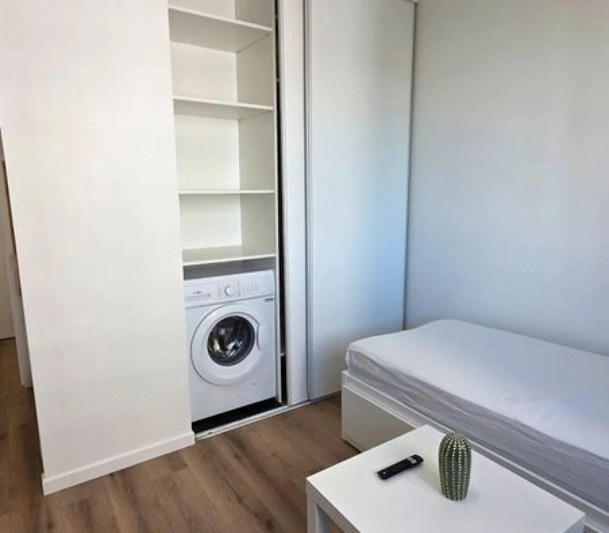 Location Clichy Appartement 696ba4e8cb71