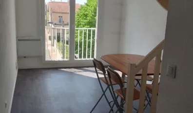 miniatureLocation Bordeaux Appartement 696ba9247b792