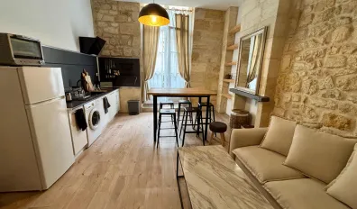 miniatureLocation Bordeaux Appartement 696c046c17982