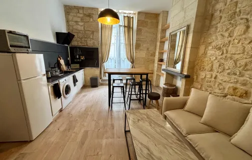 Location Bordeaux Appartement 696c046c1798