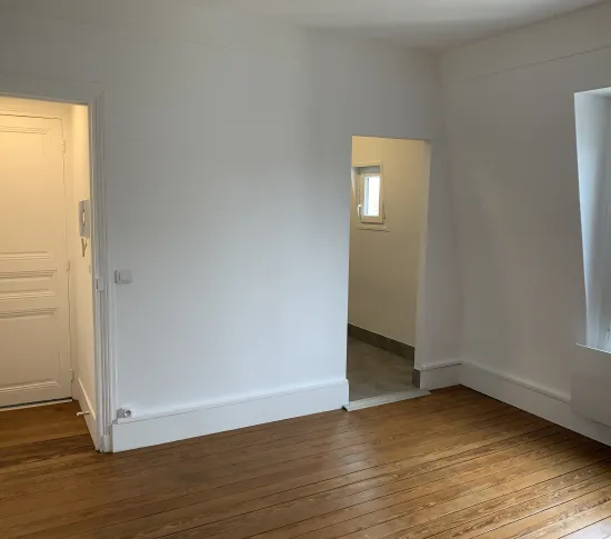 Location Asnières-sur-Seine Appartement 696d09c4711a3