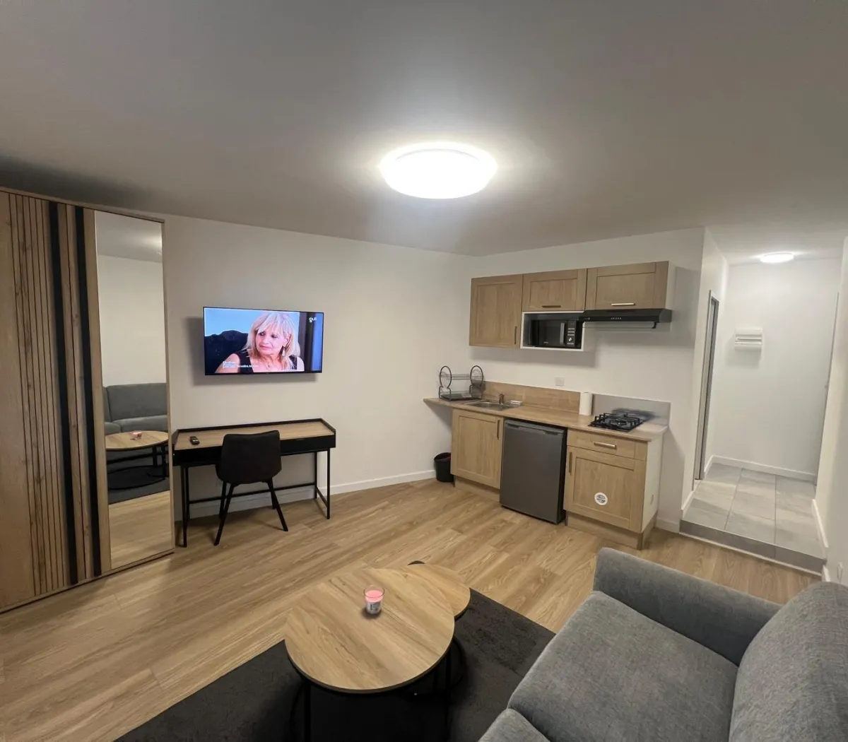 Location Nice Appartement 696d12429fb2