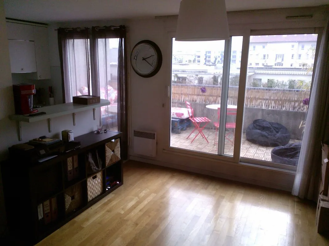 Location Lyon Appartement 696d55e599411