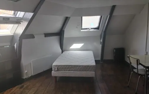 Location Rennes Appartement 696e3b0b4b7d