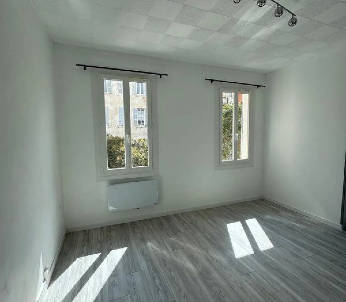 Location Marseille Appartement 696e3c63d896