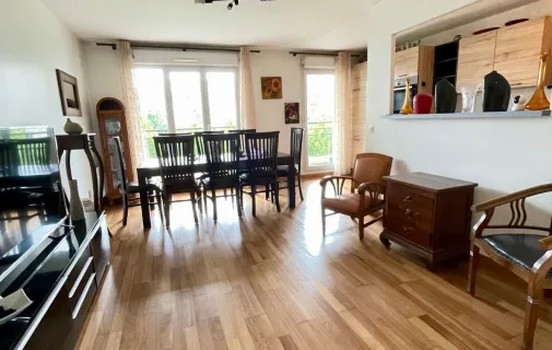 Location Le Bourget Appartement 696f14c77625