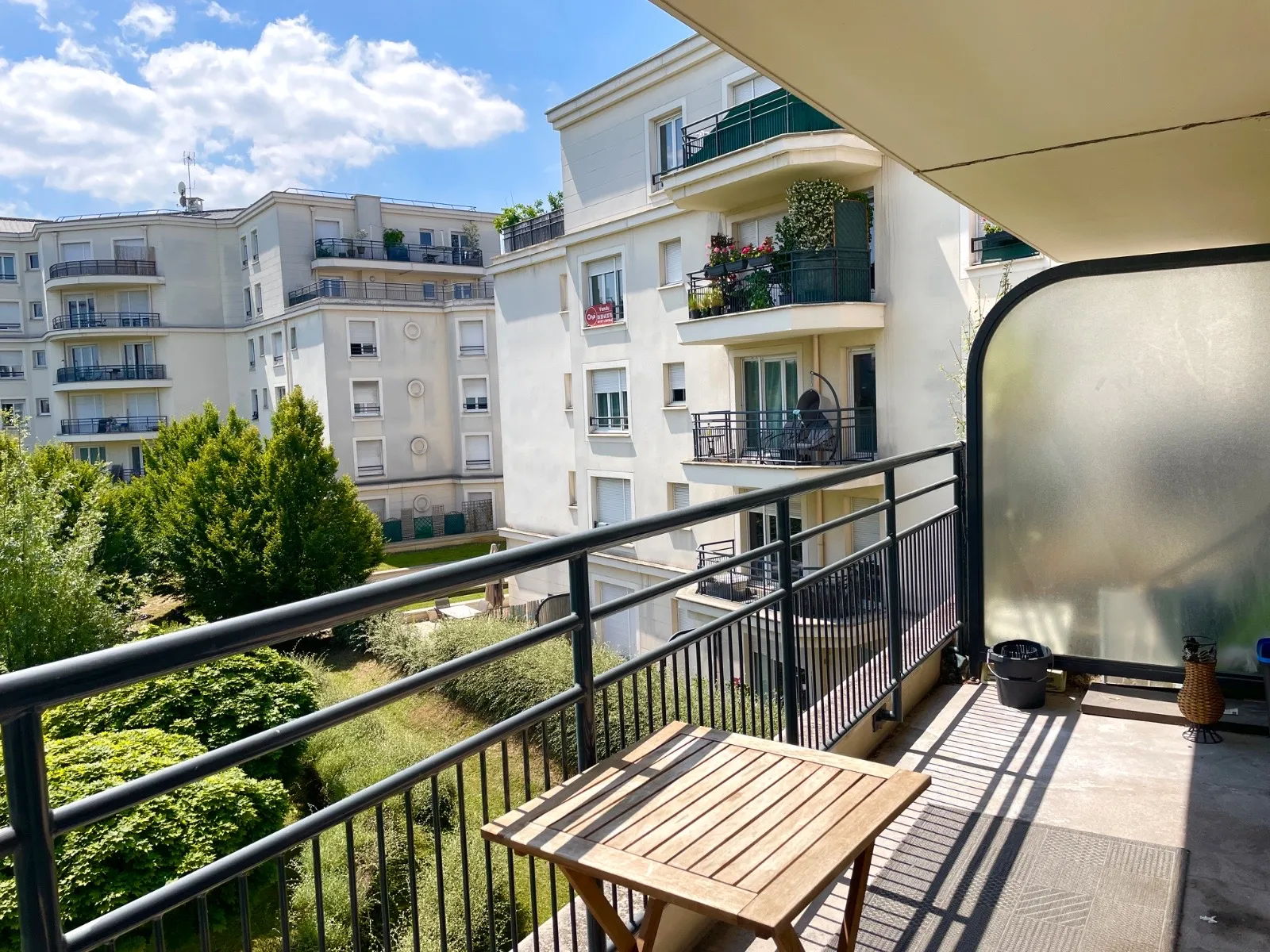 Location Le Bourget Appartement 696f14c776256