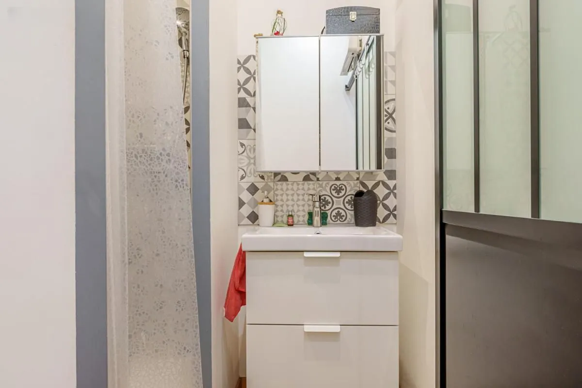 Location Marseille Appartement 696f39fae4026