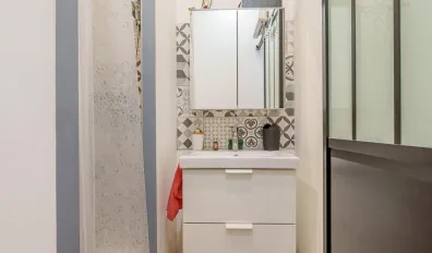 miniatureLocation Marseille Appartement 696f39fae4022