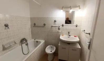 miniatureLocation Nice Appartement 696f48ad88da2