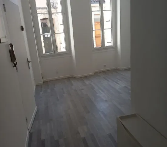 Location Bordeaux Appartement 696f48da65143