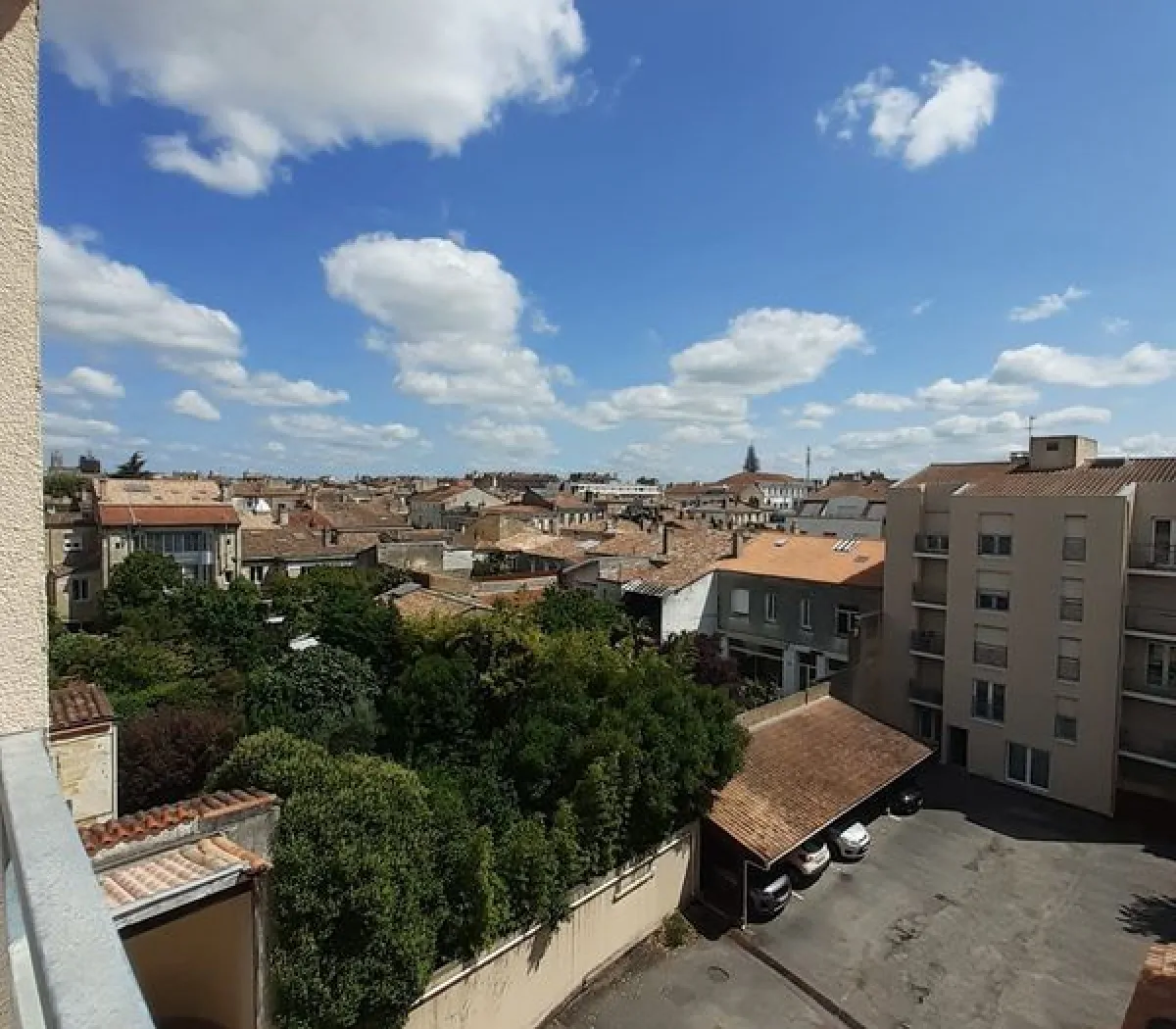 Location Bordeaux Appartement 696f4bb8a4f5