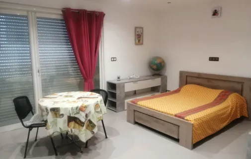 Location La Cadière-d'Azur Appartement 696f945e1f46