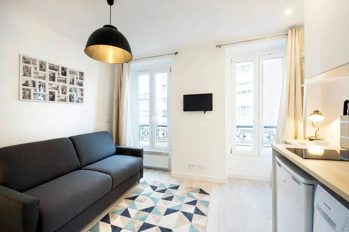 Location Paris Appartement 696fa1a3f257