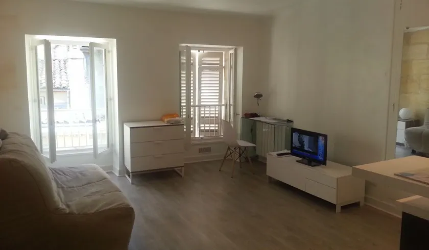 Location Bordeaux Appartement 696fa6c5d8781