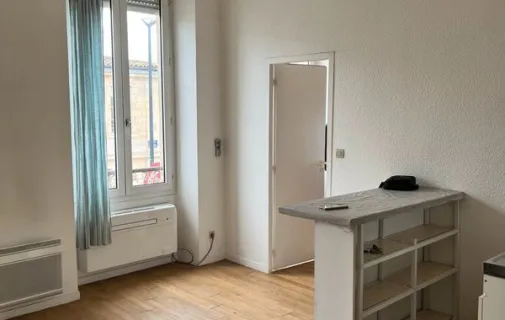 Location Bordeaux Appartement 6970f621a8f9