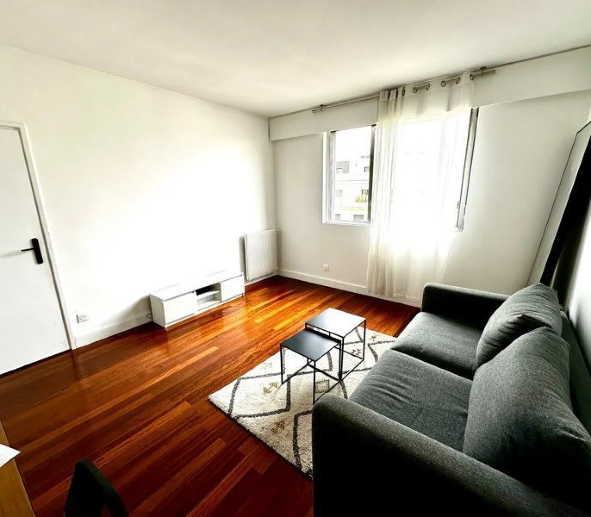 Location Levallois-Perret Appartement 697109b3234f