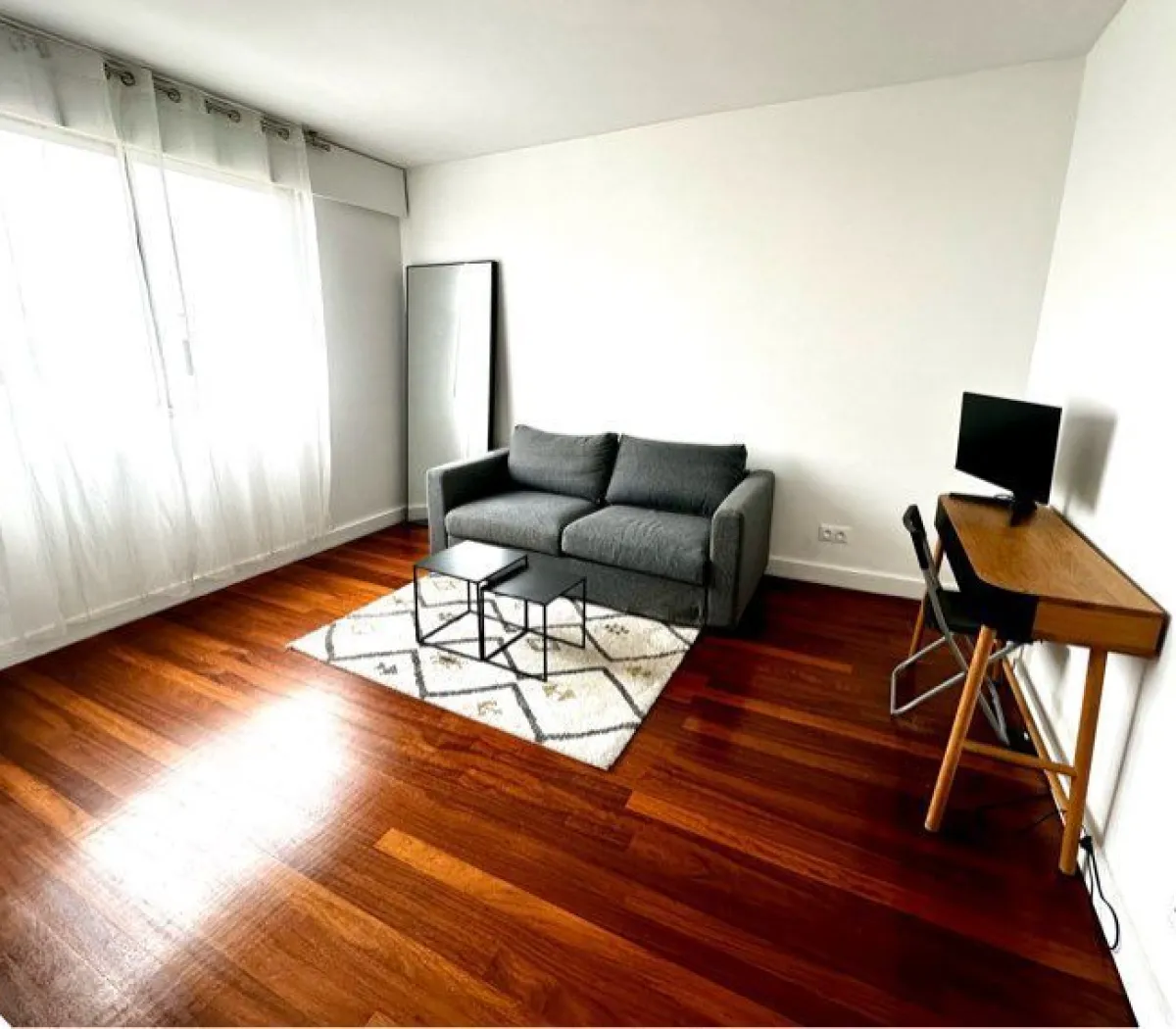 Location Levallois-Perret Appartement 697109b3234f