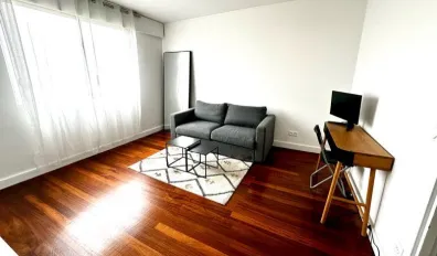 miniatureLocation Levallois-Perret Appartement 697109b3234f2