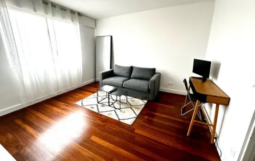 Location Levallois-Perret Appartement 697109b3234f