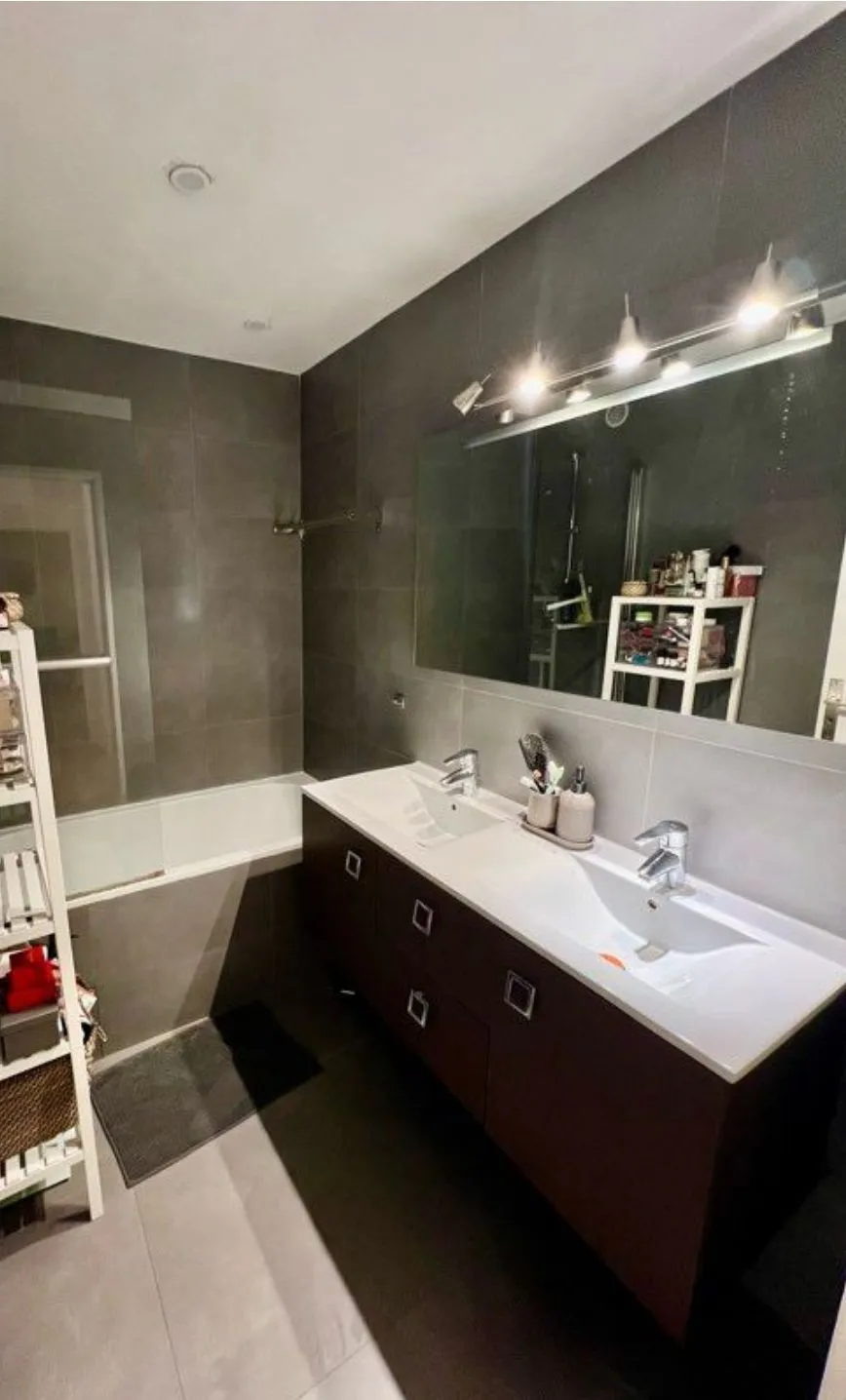 Location Paris Appartement 6972192cc42d