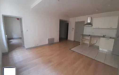 Location Carpentras Appartement 697225221306