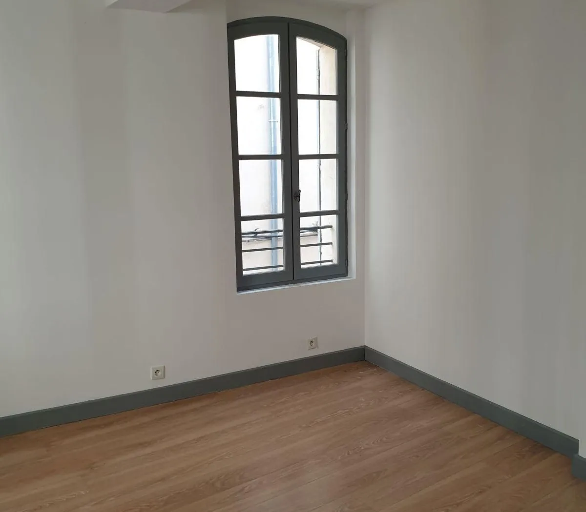 Location Carpentras Appartement 697225221306