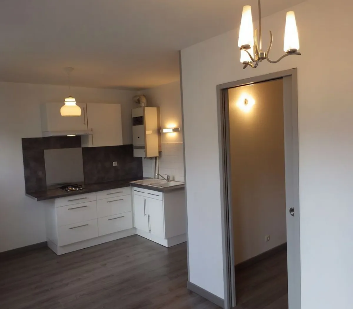 Location Clermont-Ferrand Appartement 697251f2bee7