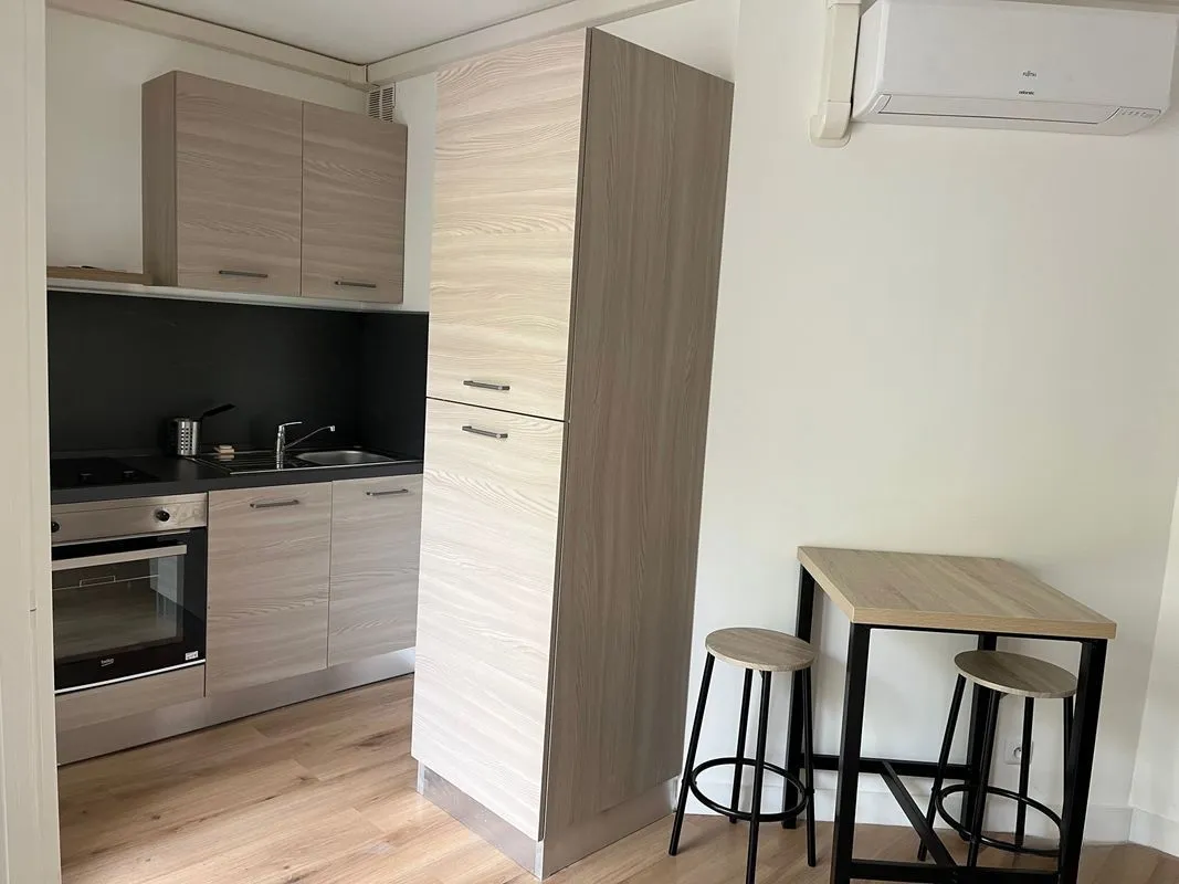 Location Montpellier Appartement 69729c6a355d