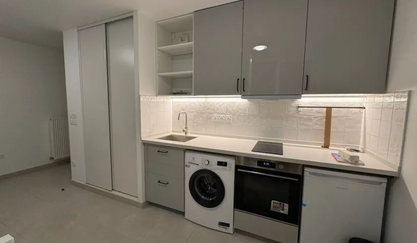 Location Asnières-sur-Seine Appartement 69729c7031681