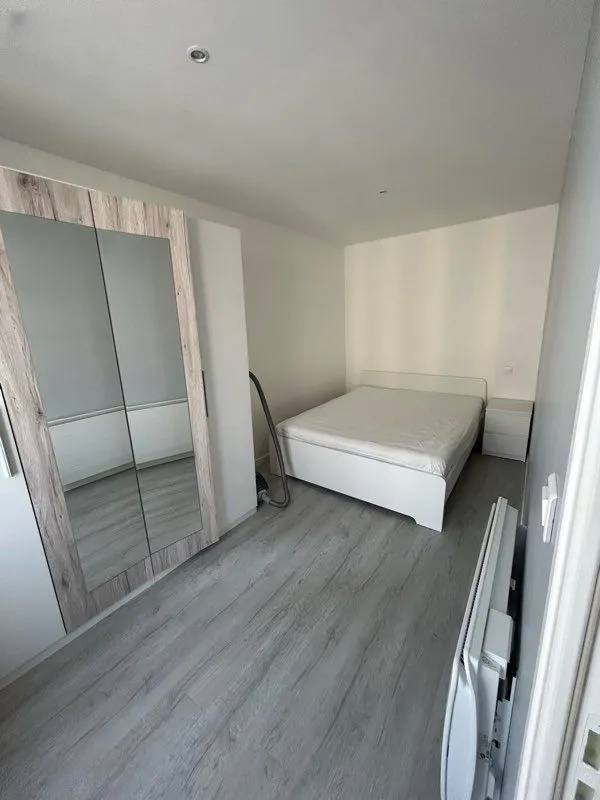 Location Paris Appartement 69729d7ec391