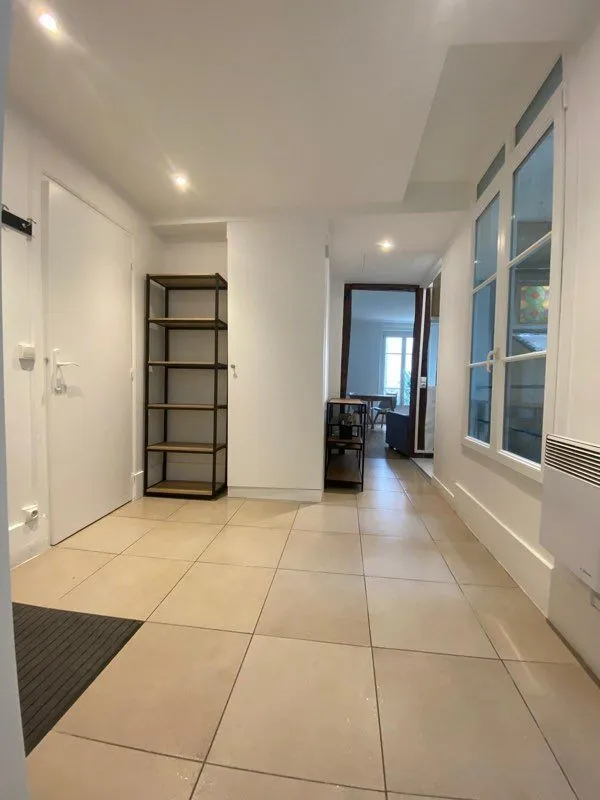 Location Paris Appartement 69729f083cf0