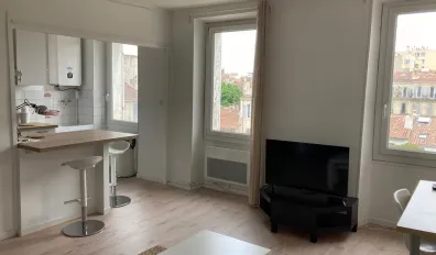 miniatureLocation Marseille Appartement 6972d83761362