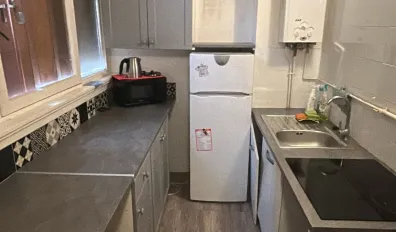 miniatureLocation L'Haÿ-les-Roses Chambre 697377c1d57b2