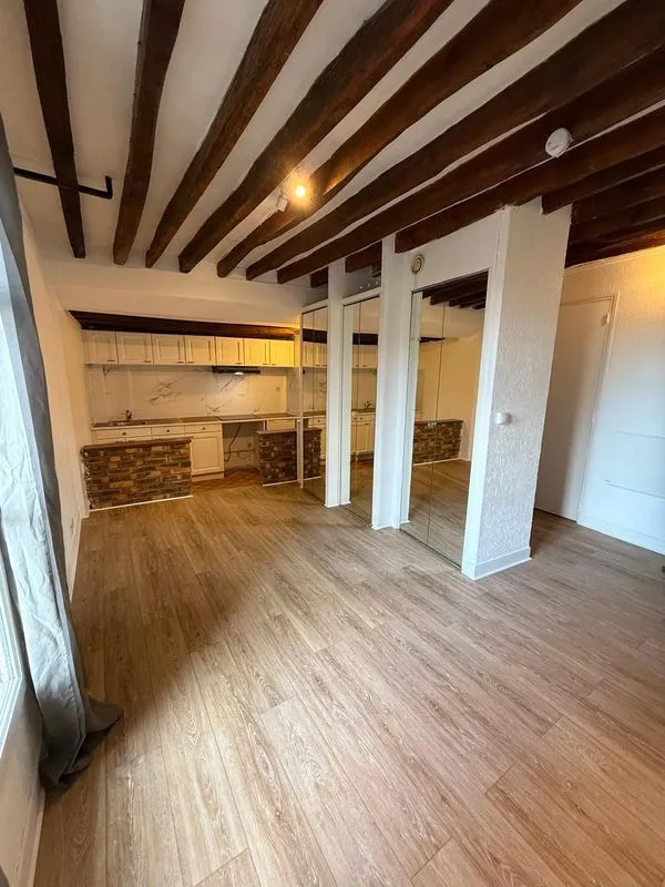 Location Charenton-le-Pont Appartement 6973f0410d3f