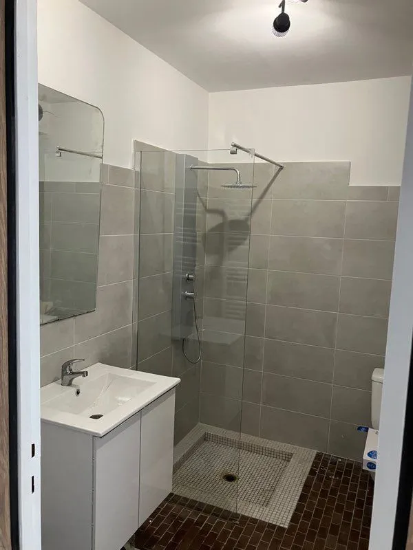 Location Bordeaux Appartement 6973f0540e3a