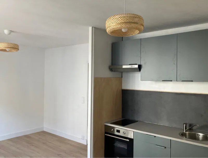 Location Bordeaux Appartement 6973f0540e3a