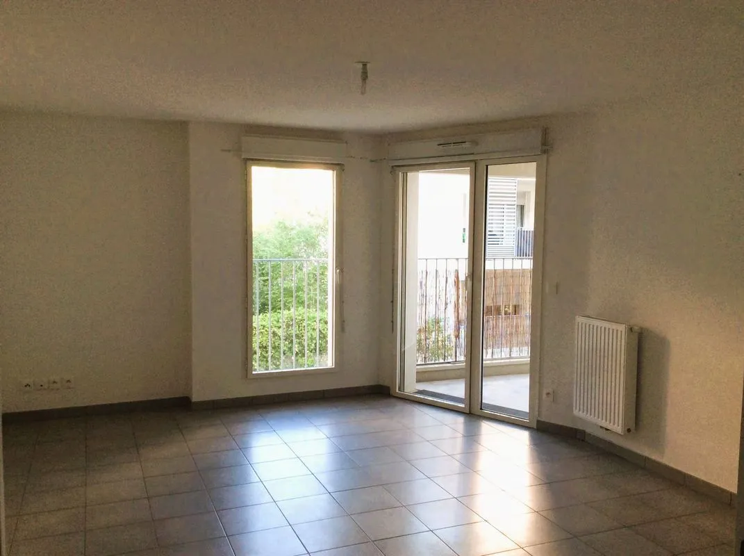 Location Bordeaux Appartement 6973f28e4a03