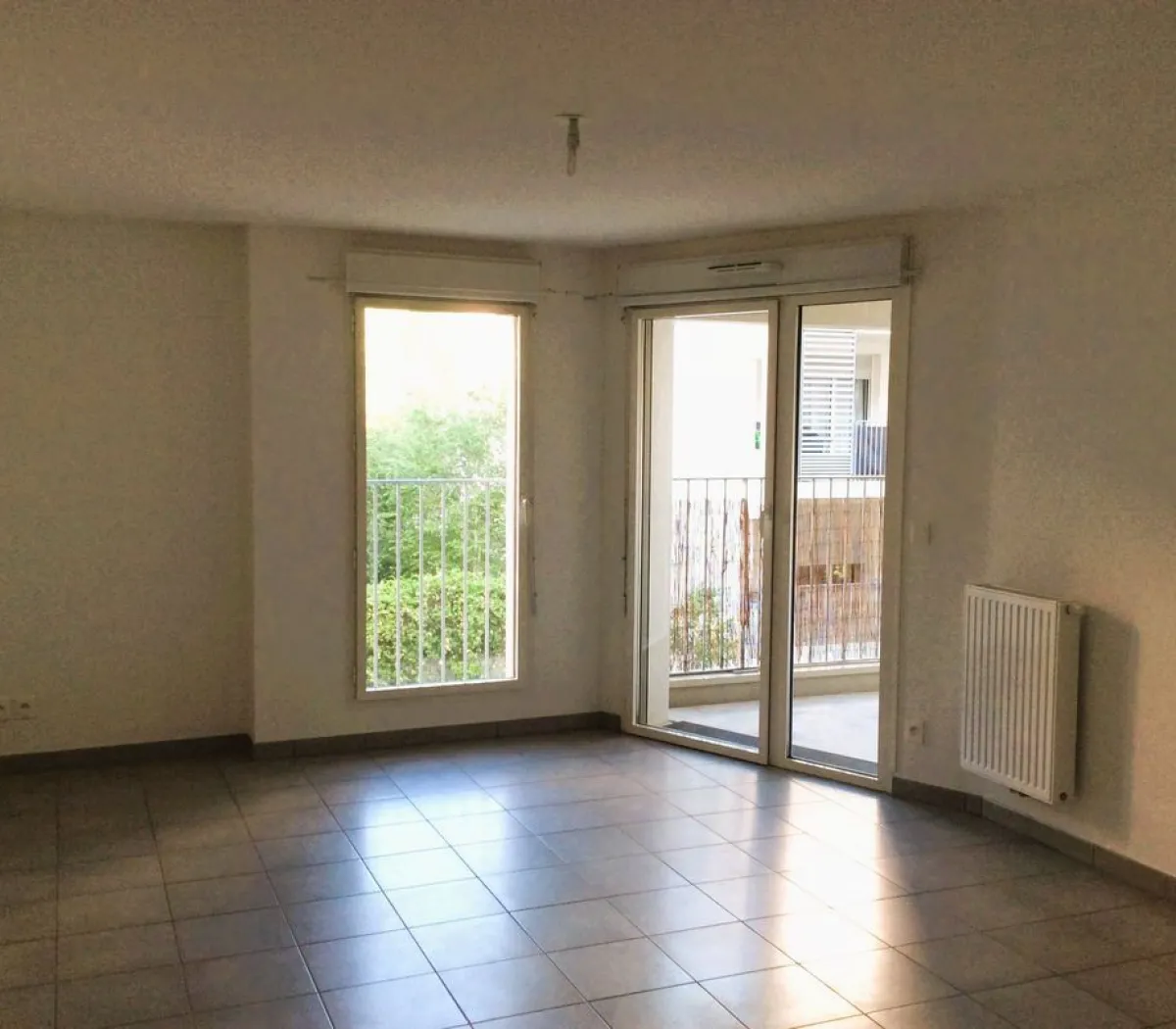 Location Bordeaux Appartement 6973f28e4a03