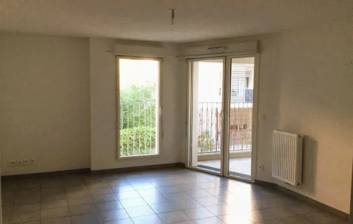 Location Bordeaux Appartement 6973f28e4a03
