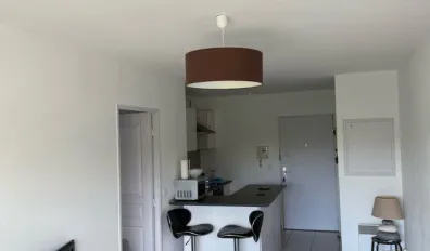 miniatureLocation Marseille Appartement 6973f77914572