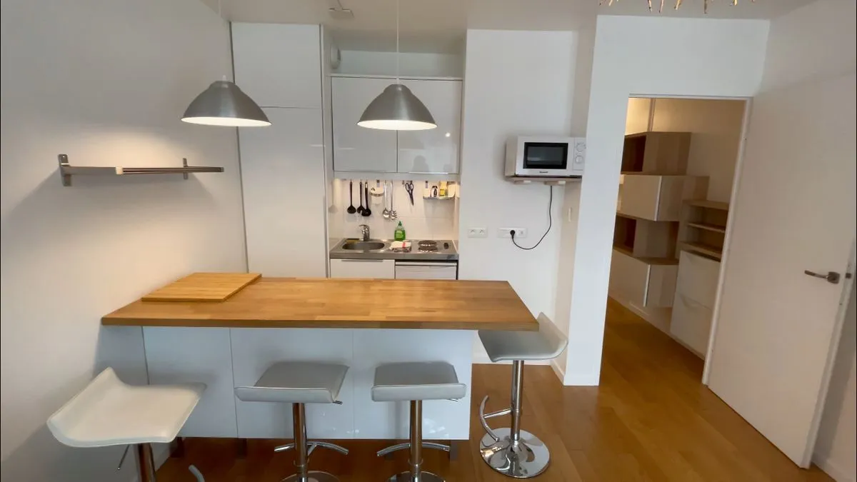 Location Paris Appartement 6973f78bae83